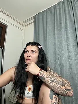 MiaKiittyy online show from 23, 2, 2026