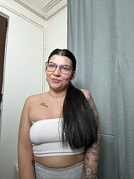 MiaKiittyy online show from 20, 2, 2026