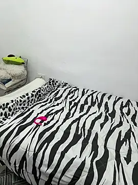 MiaKiittyy online show from 9, 6, 2026