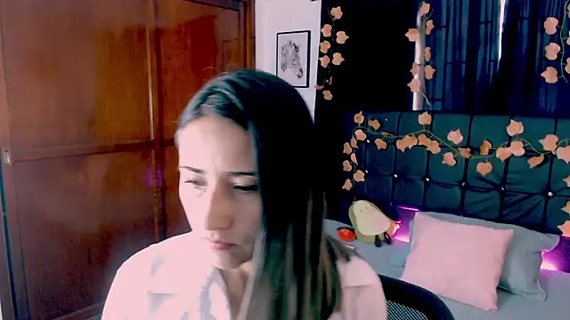 Sofia-mel online show from 20, 9, 2025