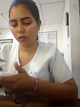 yesi-nursehot online show from 14, 9, 2025