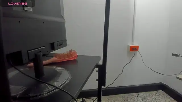 neferet opal online show from 18, 10, 2025