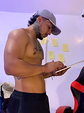 DeimonOficial online show from 15, 10, 2025