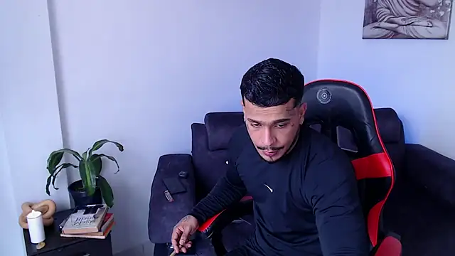 DeimonOficial online show from 17, 4, 2026