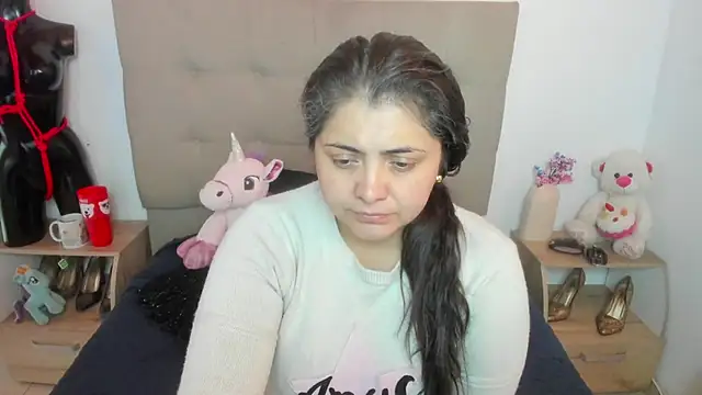 Snapshot of TifanyAmazinng chatting on 10, 11, 2025 TifanyAmazinng online show from 10, 11, 2025