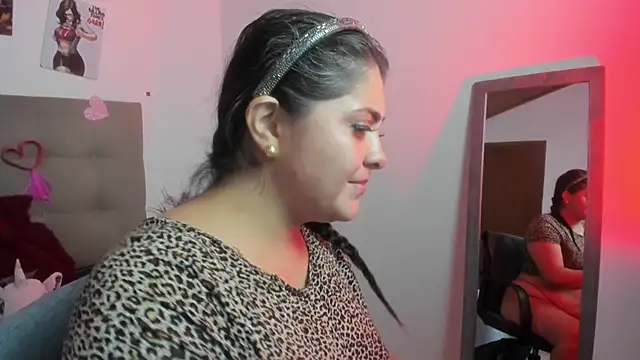 TifanyAmazinng online show from 2, 3, 2026