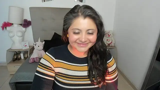 TifanyAmazinng online show from 31, 3, 2026