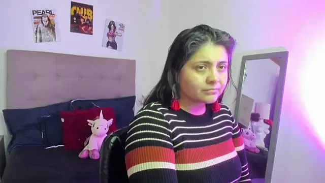 TifanyAmazinng online show from 5, 2, 2026