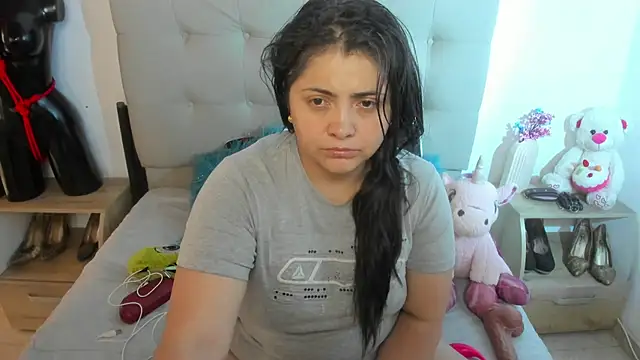 Snapshot of TifanyAmazinng chatting on 27, 11, 2025 TifanyAmazinng online show from 27, 11, 2025