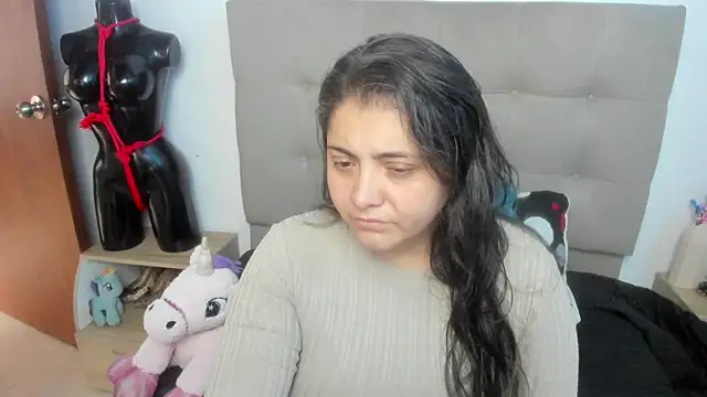 Snapshot of TifanyAmazinng chatting on 24, 11, 2025 TifanyAmazinng online show from 24, 11, 2025