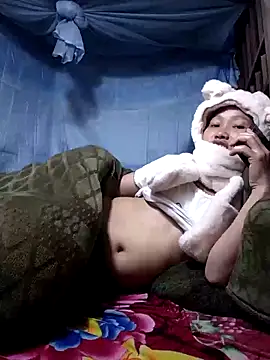 PhamPm70 online show from 17, 12, 2025