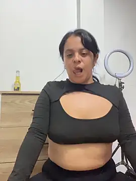 Moon-Lice online show from 5, 3, 2026