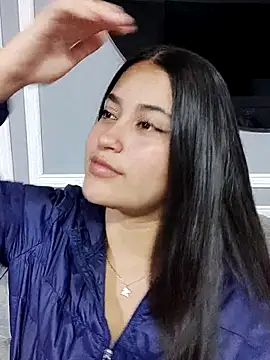 gabyjoness  online show from 12, 11, 2025