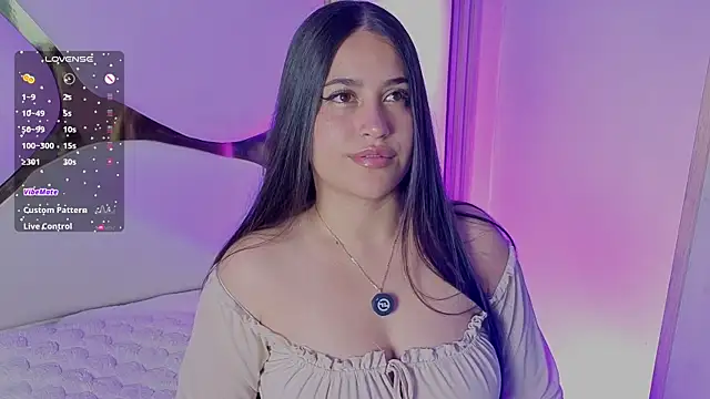 Snapshot of gabyjoness_ chatting on 22, 7, 2026 gabyjoness online show from 22, 7, 2026