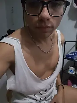 Snapshot of Naughty_Boy13 chatting on 29, 5, 2026 Naughty Boy13 online show from 29, 5, 2026