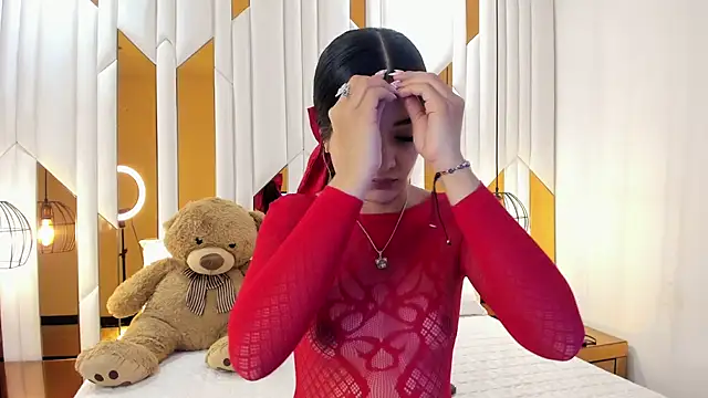 ValeriaPrado online show from 8, 11, 2025