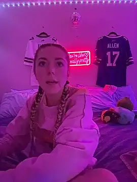 babygingerboo online show from 22, 4, 2026