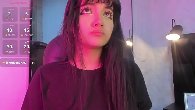 Snapshot of Darky_Doll chatting on 22, 11, 2025 Darky Doll online show from 22, 11, 2025