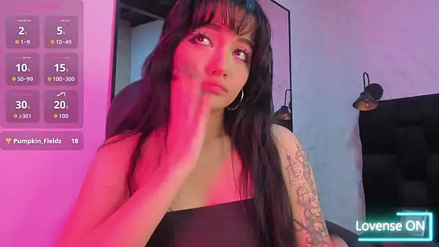 Snapshot of Darky_Doll chatting on 16, 10, 2025 Darky Doll online show from 16, 10, 2025