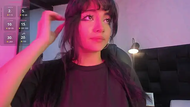 Snapshot of Darky_Doll chatting on 26, 11, 2025 Darky Doll online show from 26, 11, 2025