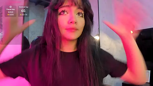 Snapshot of Darky_Doll chatting on 16, 11, 2025 Darky Doll online show from 16, 11, 2025