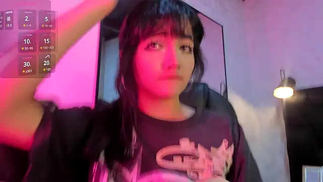 Snapshot of Darky_Doll chatting on 25, 11, 2025 Darky Doll online show from 25, 11, 2025