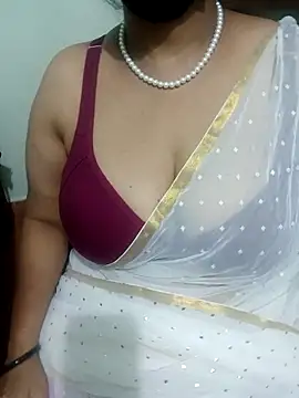 Snapshot of tami_lavanya chatting on 9, 5, 2026 tami lavanya online show from 9, 5, 2026