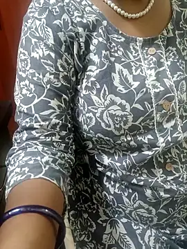 Snapshot of tami_lavanya chatting on 4, 10, 2025 tami lavanya online show from 4, 10, 2025