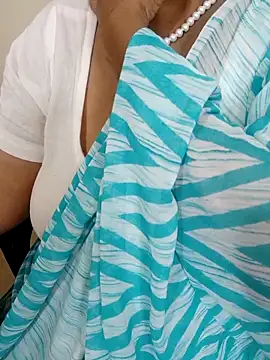 tami lavanya online show from 11, 11, 2025