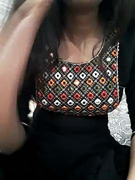 Aarti-kumri online show from 5, 1, 2026