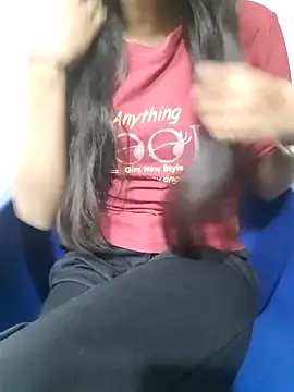 Aarti-kumri online show from 27, 10, 2025