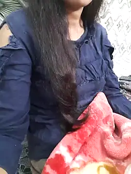 Aarti-kumri online show from 17, 11, 2025