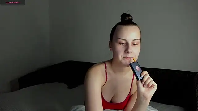 Kelly Cartier online show from 21, 6, 2026