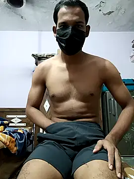 Snapshot of mayur_raaje chatting on 8, 10, 2025 mayur raaje online show from 8, 10, 2025