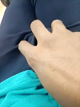 Snapshot of mayur_raaje chatting on 23, 11, 2025 mayur raaje online show from 23, 11, 2025