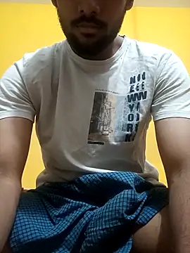 Snapshot of mayur_raaje chatting on 30, 4, 2026 mayur raaje online show from 30, 4, 2026
