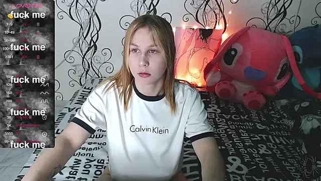 RoyAngela online show from 25, 10, 2025