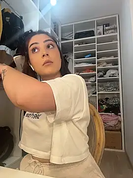 Lexi Storm online show from 24, 6, 2026