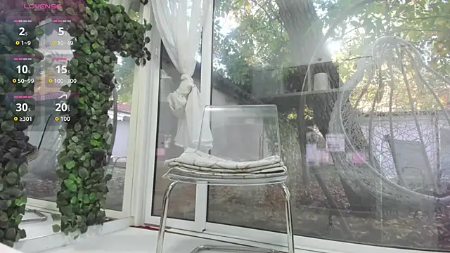 Lexi Storm online show from 25, 10, 2025