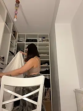 Lexi Storm online show from 7, 10, 2025