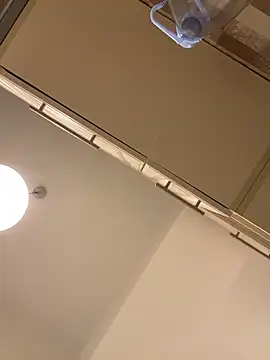 Lexi Storm online show from 5, 12, 2025