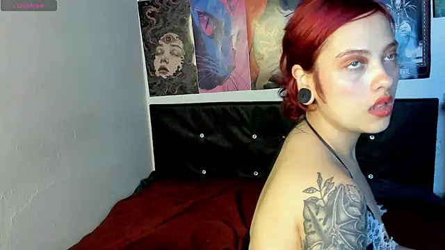nathaly wild online show from 13, 9, 2025