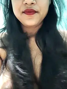 Snapshot of SugarWithSpice chatting on 8, 4, 2026 SugarWithSpice online show from 8, 4, 2026