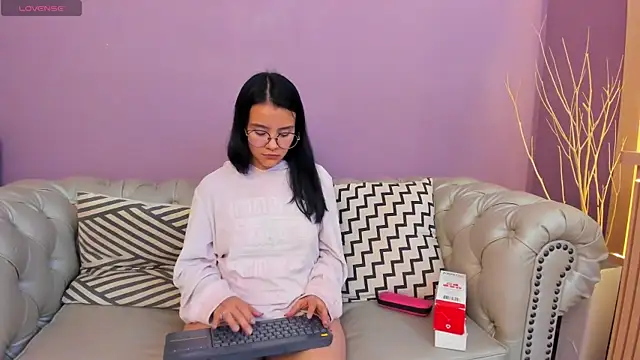 ariannaliss online show from 11, 10, 2025