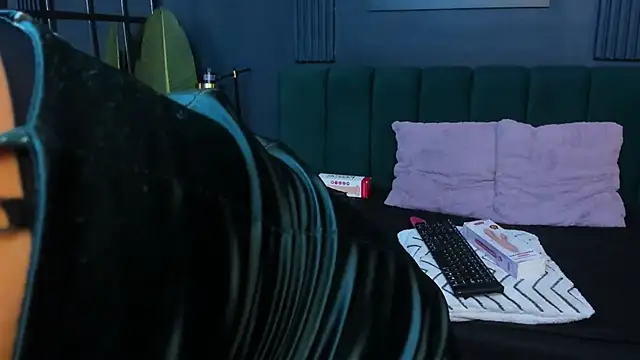 Snapshot of ariannaliss chatting on 23, 9, 2025 ariannaliss online show from 23, 9, 2025