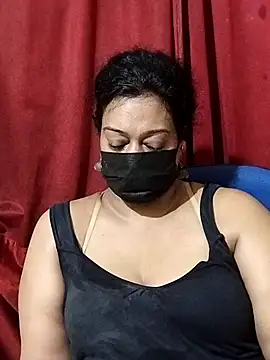 Snapshot of surekha-30 chatting on 17, 6, 2026 surekha-30 online show from 17, 6, 2026