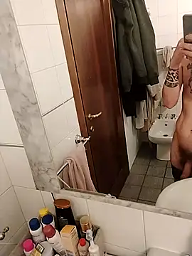 Baldassarre1990 online show from 5, 11, 2025