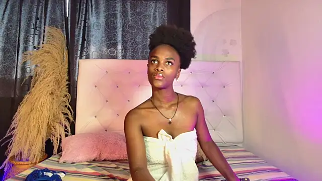 tatixxxvega online show from 6, 4, 2026