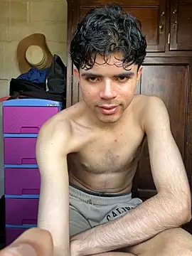 Axel-Mejia online show from 12, 11, 2025