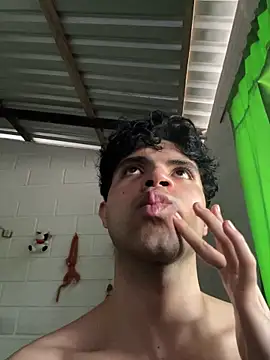 Axel-Mejia online show from 8, 4, 2026